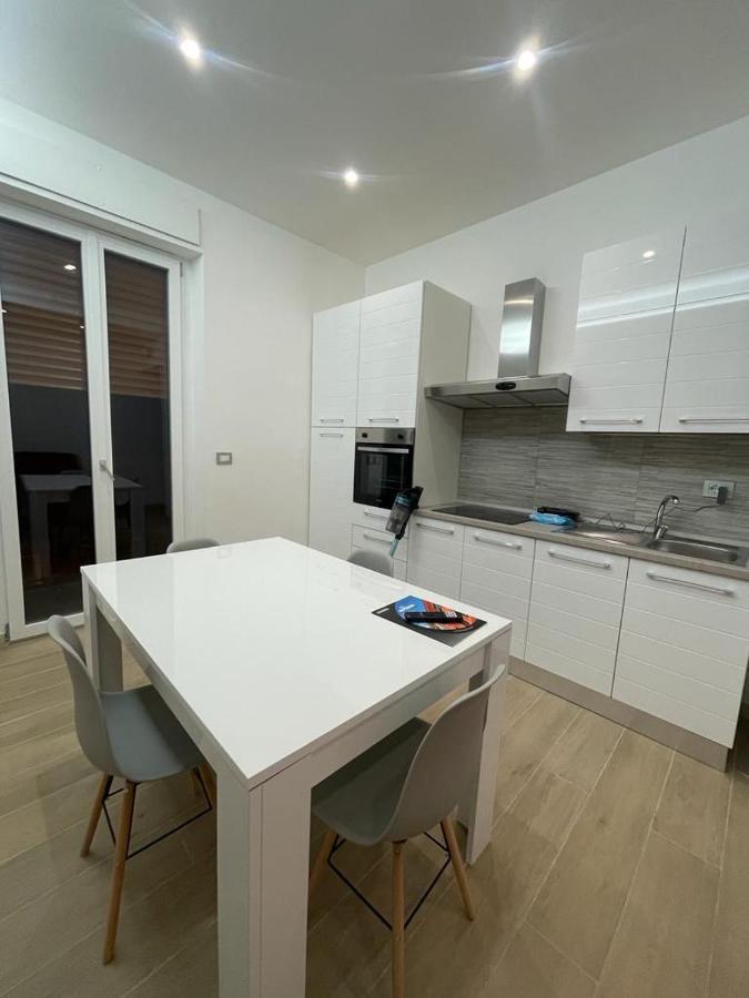 B&B Manfredi Foggia Bagian luar foto